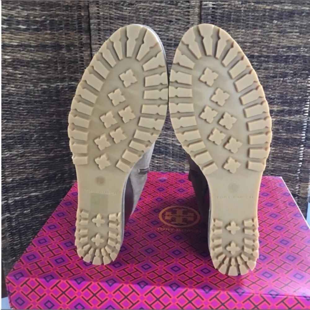 TORY BURCH NEW SPORTY ANKLE LOGO LUG SOLE WEDGE BOOTIE-SUEDE-COLOR RIVER ROCK - Picture 9 of 16